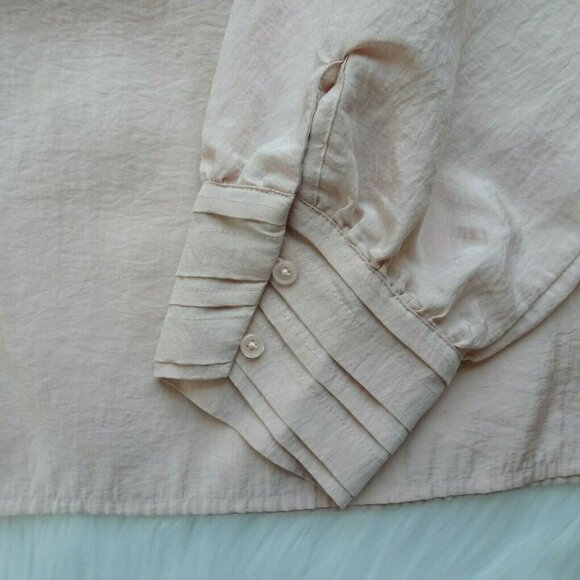 💰3/$2 EXPRESS Pink Blouse Top Puffed Balloon Sleeve Shirred Button Cuff Chic XS - Picture 9 of 13